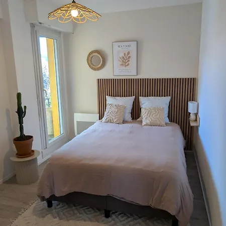 Le 143 Blum, 2 Bedrooms, 5 Personnes Appartement *