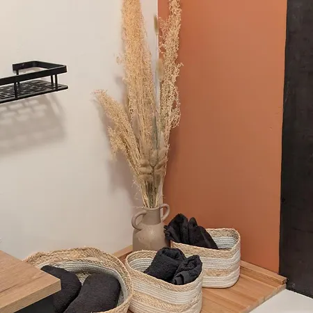 Le 143 Blum, 2 Bedrooms, 5 Personnes Appartement